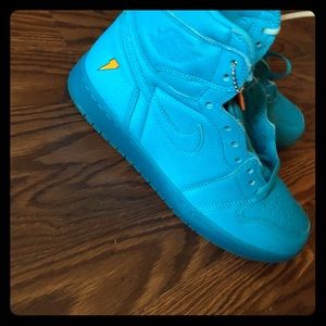 Jordan 1s Gatorades blue
